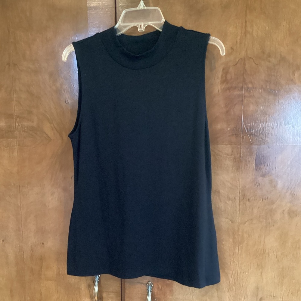 GoldRay Black Sweater